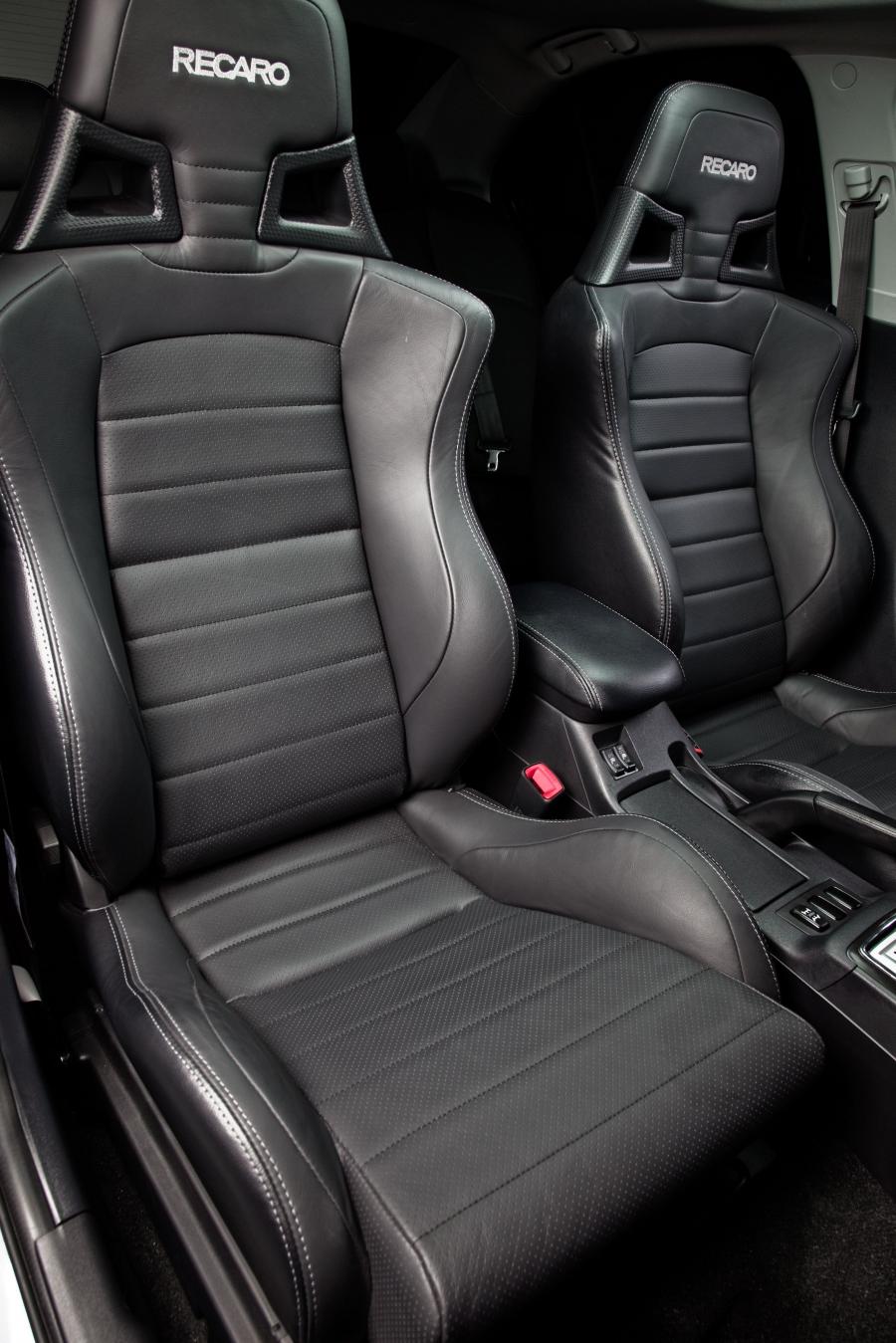 Mitsubishi Lancer Evolution X MR Touring 2012 года  (фото 10 из 34)